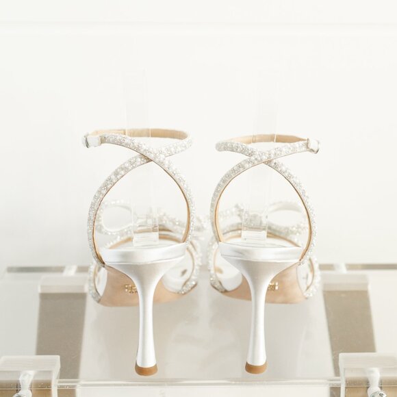 Badgley Mischka Effie White Satin Heels 8.5 Bow Women's Ankle Strap Sandal - Picture 4 of 16